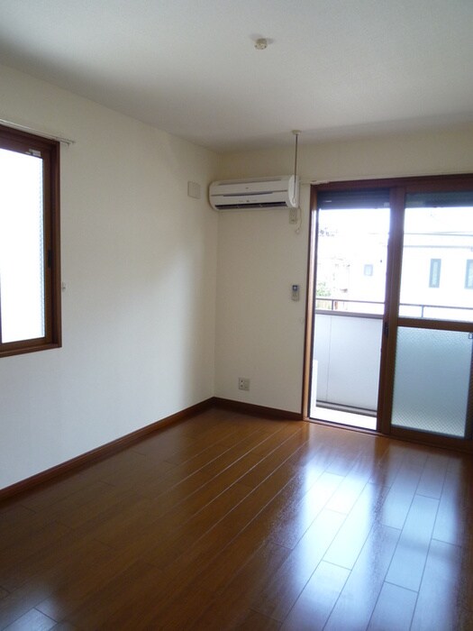 居室 サンモ－ル柴又