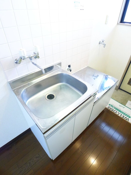 キッチン メゾンＨＡＲＵＲＵ