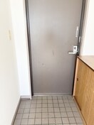 玄関 シャト－ル中青木