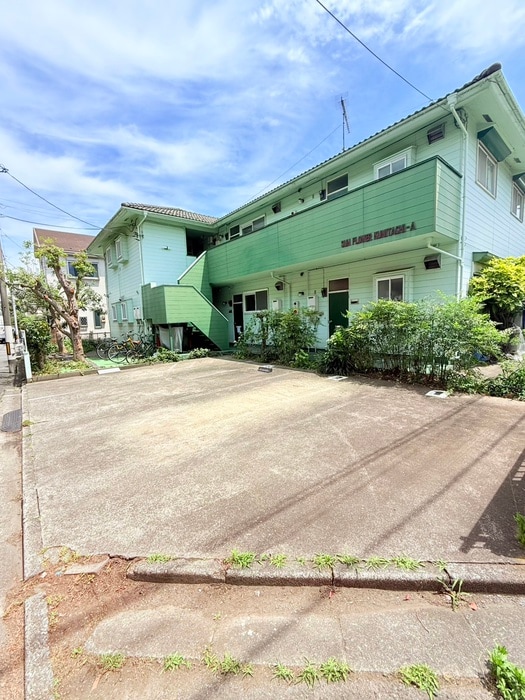 駐車場 国立サンフラワ－Ａ
