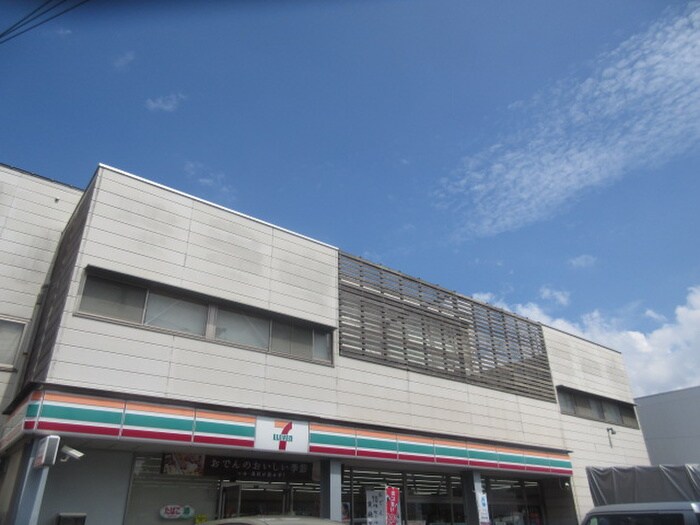 セブンイレブン川崎馬絹西店(コンビニ)まで36m アルカサ－ル