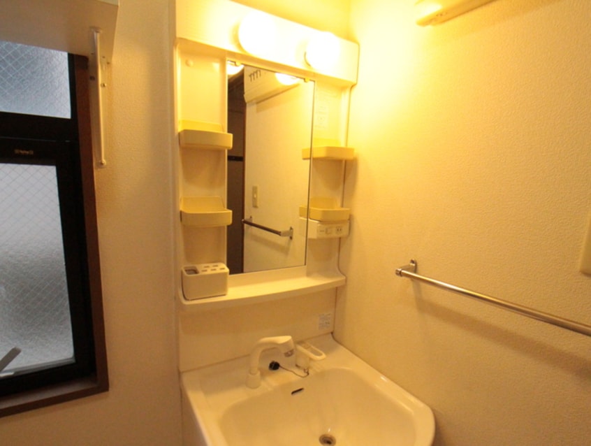 洗面 アクロス８