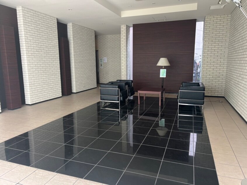 エントランス部分 グラディート町田