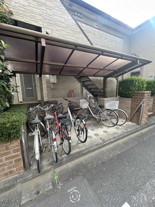 駐輪場 ミネルバ