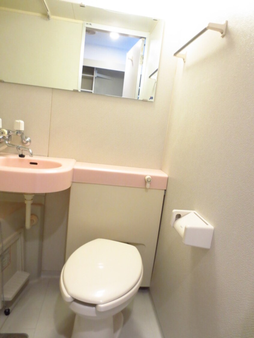 トイレ ロ－レルあざみ野