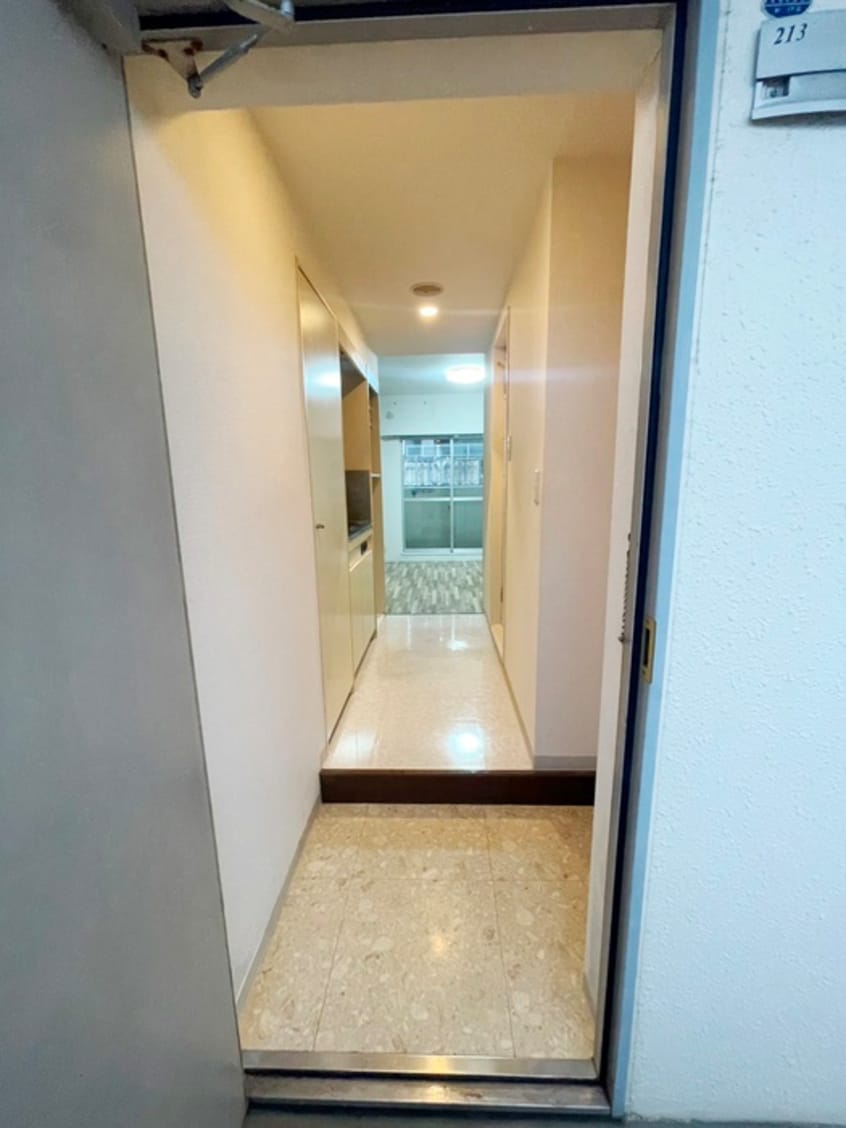 玄関 ロ－レルあざみ野