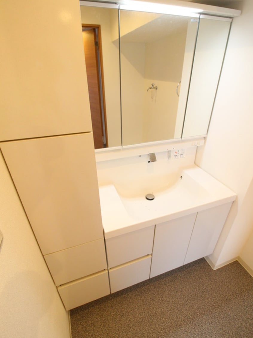 洗面 ヴィラコ－ヨ－