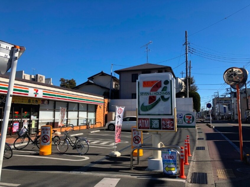 セブンイレブン(コンビニ)まで80m ルナスクエア