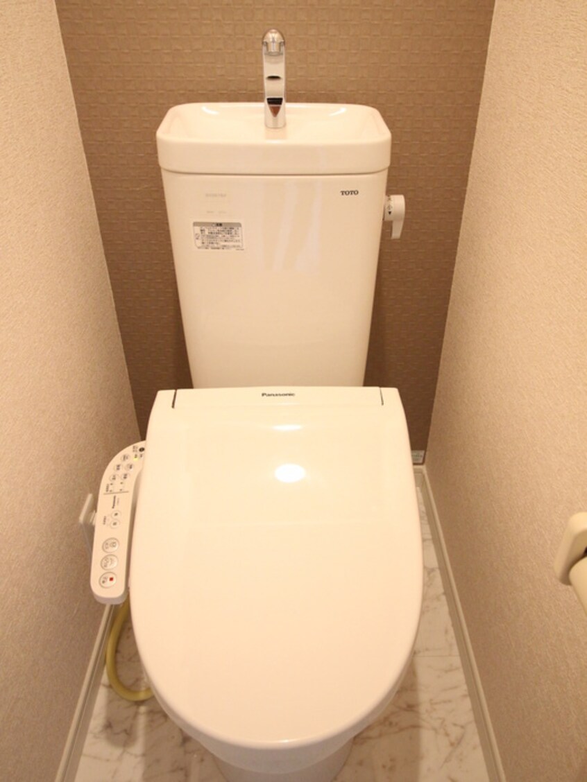 トイレ ﾕﾅｲﾄ小机ﾊﾟﾃｨｵ・ﾃﾞ・ｺﾙﾄﾞﾊﾞ
