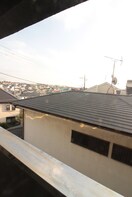 室内からの展望 ファミ－ル希望ヶ丘