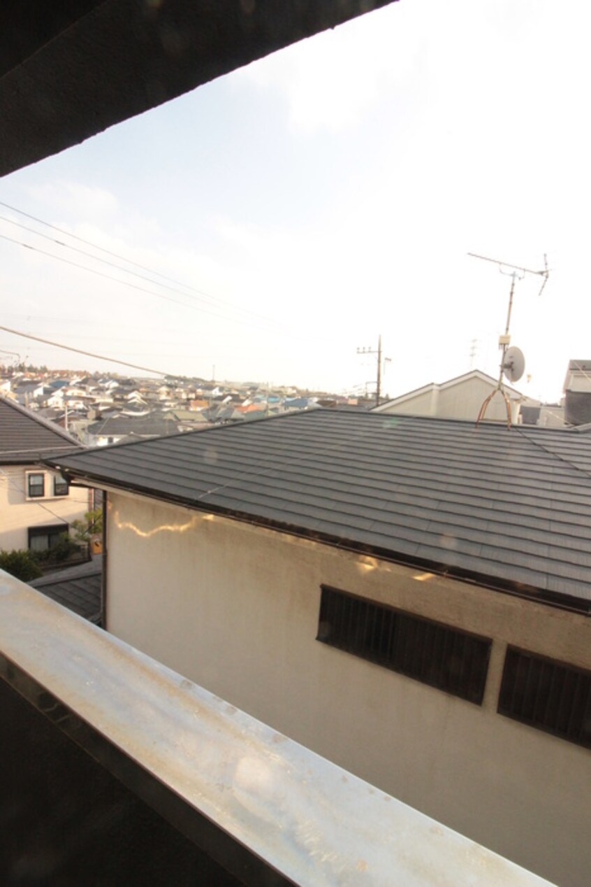 室内からの展望 ファミ－ル希望ヶ丘