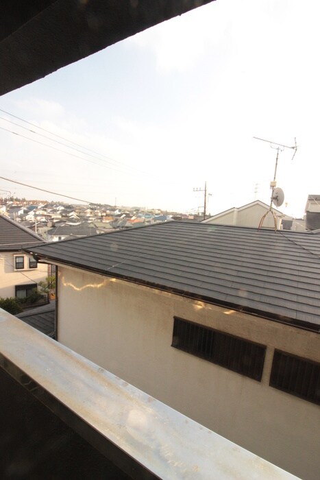 室内からの展望 ファミ－ル希望ヶ丘