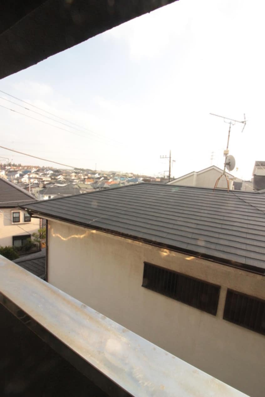 室内からの展望 ファミ－ル希望ヶ丘