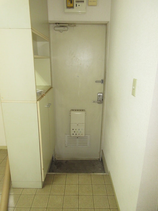 玄関 ベルメゾン高ヶ坂