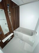 バス／シャワールーム等 コンテチェスト２４