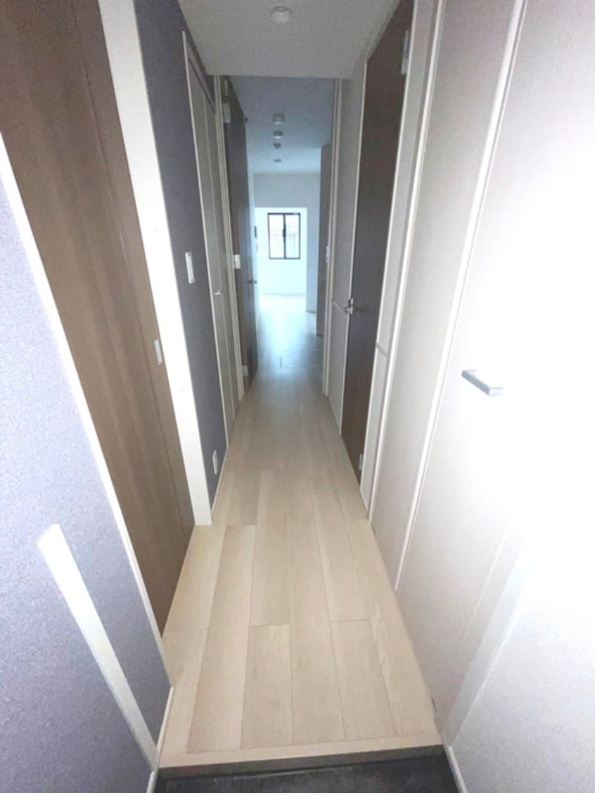 廊下 コンテチェスト２４