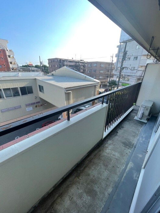 ベランダ・バルコニー 三沢ビル