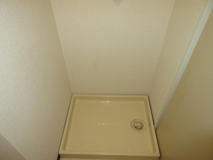 洗濯機置場 ファミールＣ