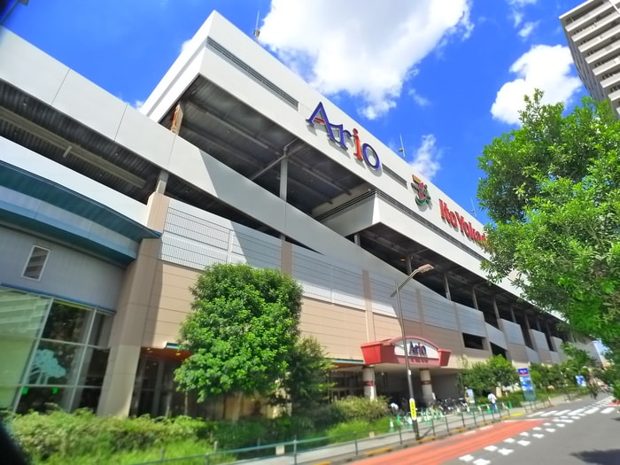 イトーヨーカドーアリオ西新井店(デパート)まで484m FLORA　IIDA