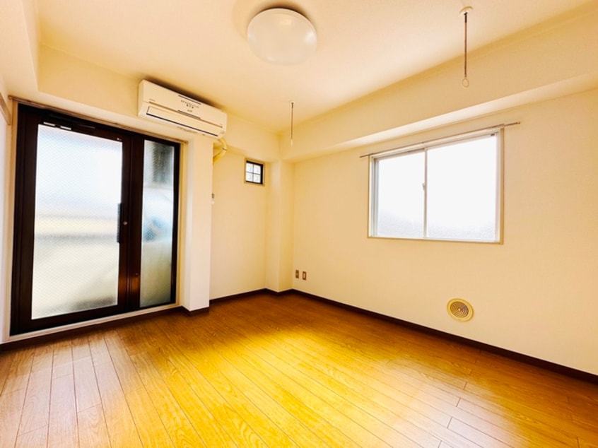 居室 パ－プル南街