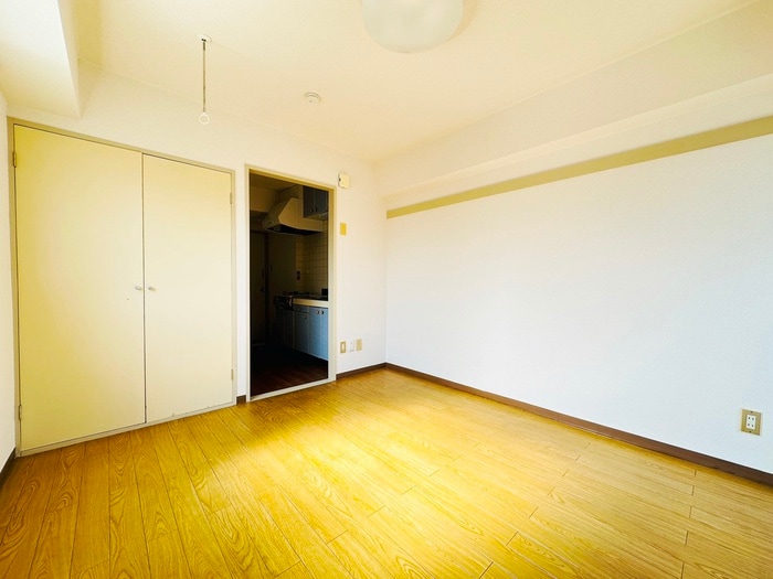 居室 パ－プル南街