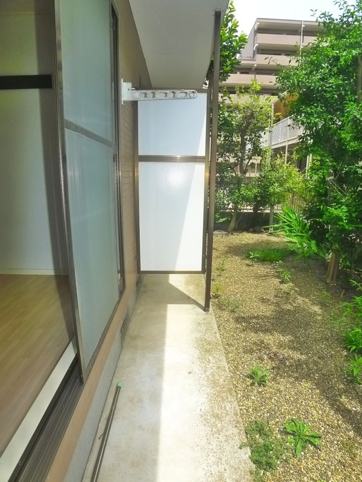 ベランダ・バルコニー ハイツ・エスティアン