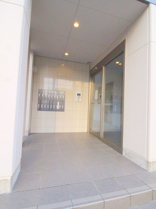 エントランス部分 グローリア志木