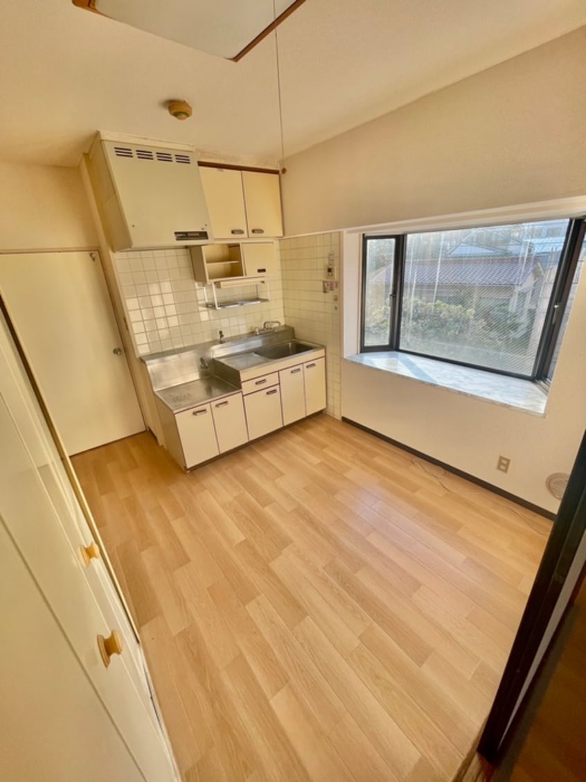 キッチン ルネッサンス代々木 ８５