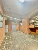 エントランス部分 ルネッサンス代々木 ８５