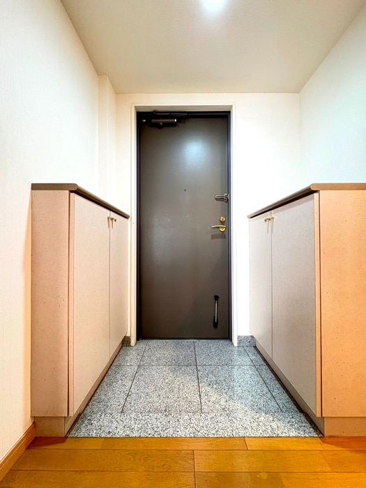 玄関 ヴィルクレ－ル川崎タワ－(506)