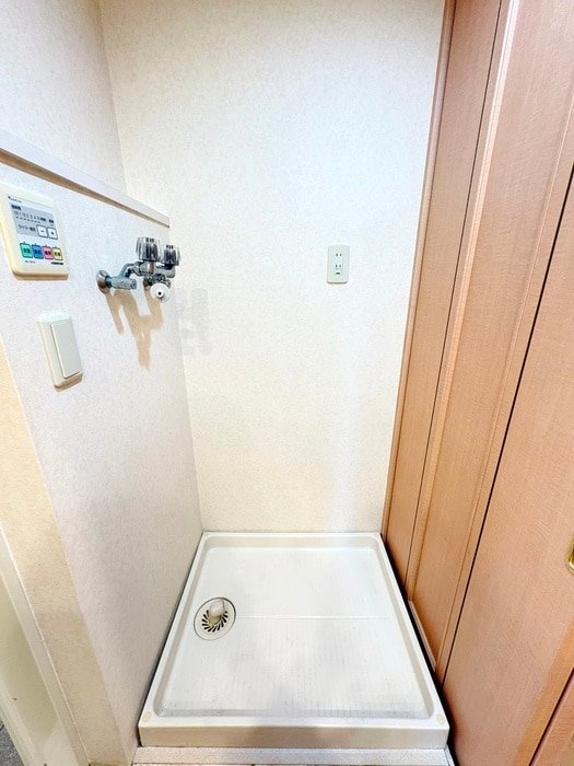 洗濯機置場 ヴィルクレ－ル川崎タワ－(506)