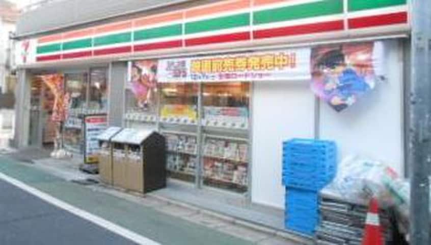 セブンイレブン(コンビニ)まで150m コーポラス高岡