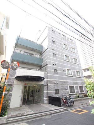 ﾗｸﾞｼﾞｭｱﾘｰｱﾊﾟｰﾄﾒﾝﾄ東中野（104）