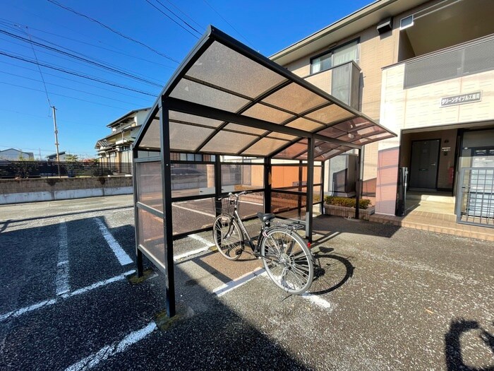 駐輪場 グリーンゲイブルズ湘南