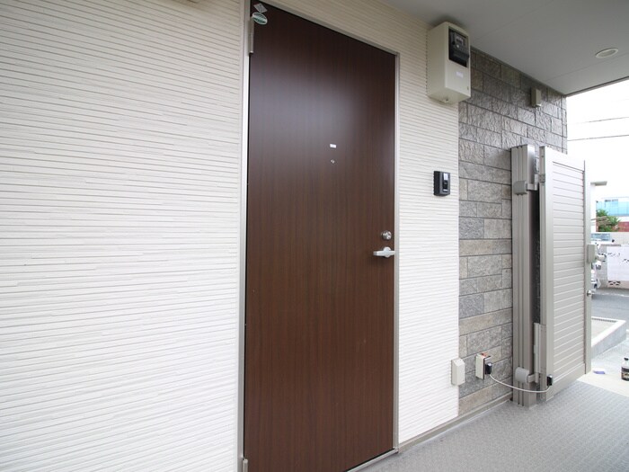 玄関 メルディア新里町