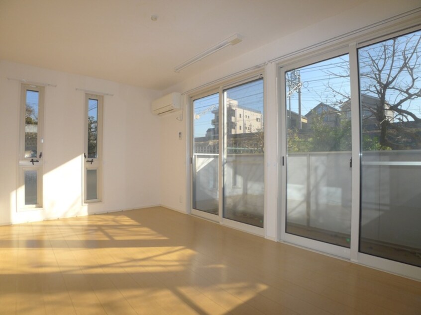 居室 エモシオン