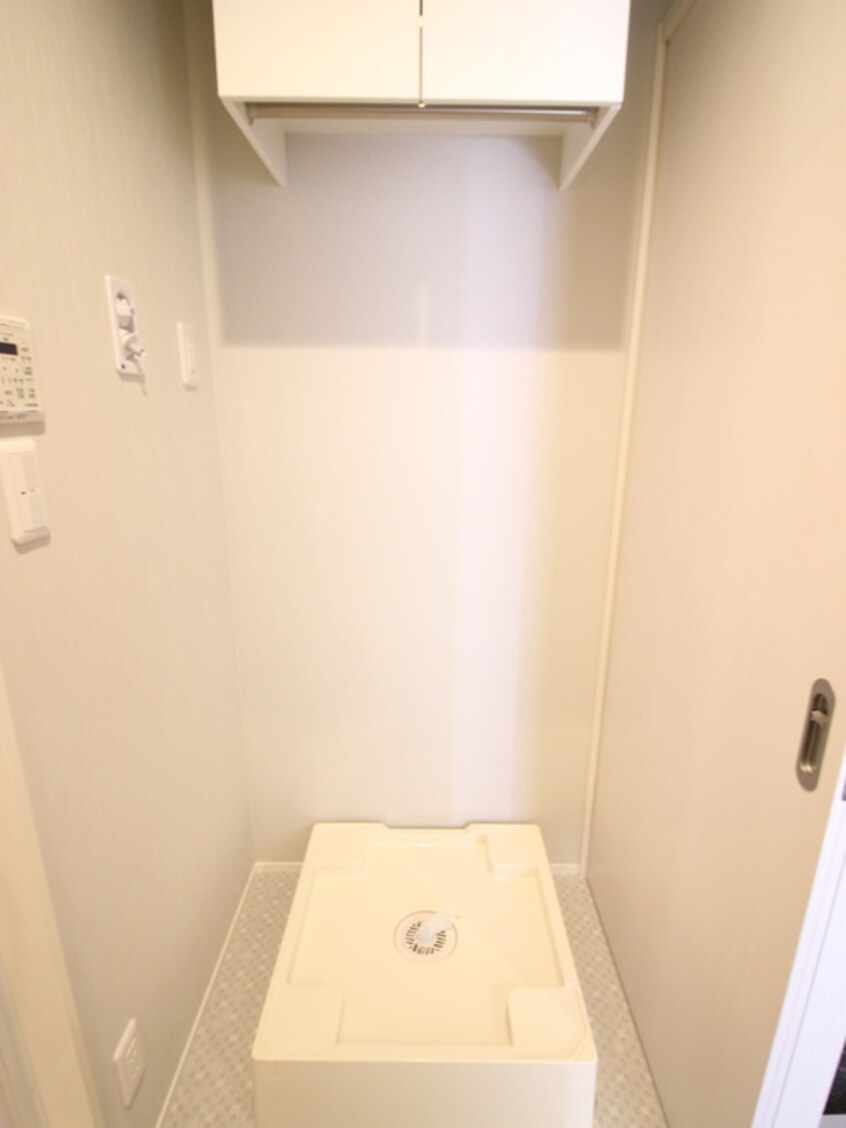 洗濯機置場 THE　BALCONY