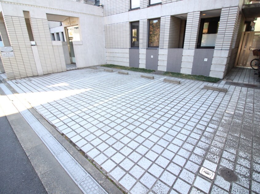 駐車場 Ｒｏｃｋ　ｈｅａｖｅｎ