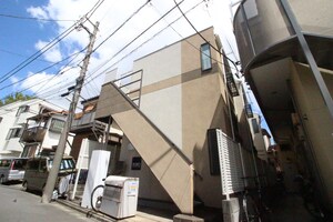 ヴィラ・ウィスタリア