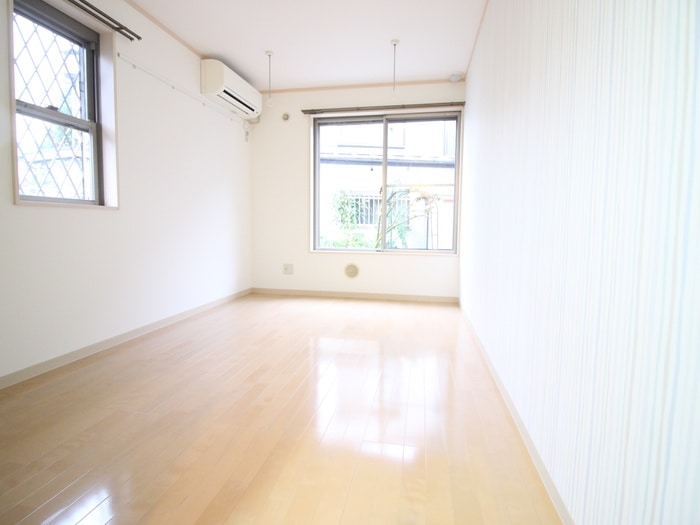 居室 ルペールＥ