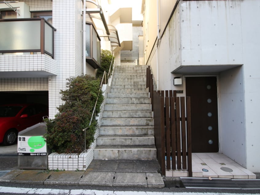 エントランス部分 フェリカ  宮崎台