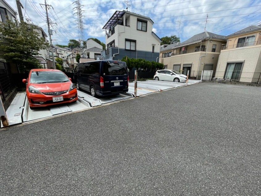 駐車場 スタ－ハイム朝霞