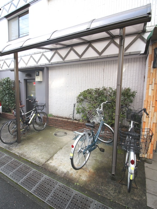 駐輪場 Ｔ＆Ｔ  ＨＩＬＬＳ