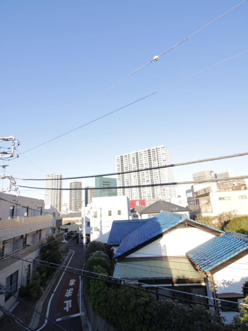 室内からの展望 Ｔ＆Ｔ  ＨＩＬＬＳ
