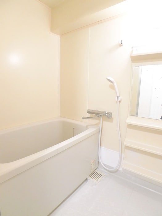 バス／シャワールーム等 INSURANCE　BLDG　ⅩⅥ