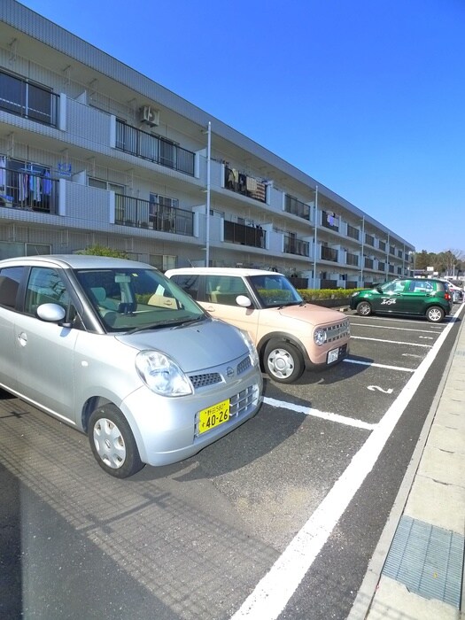 駐車場 INSURANCE　BLDG　ⅩⅥ