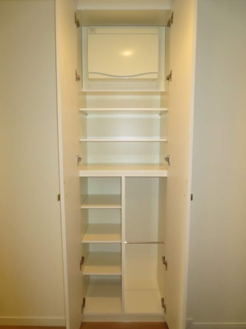 収納 オーキッドレジデンス明石町