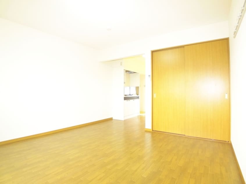 居室 サンプレジオC