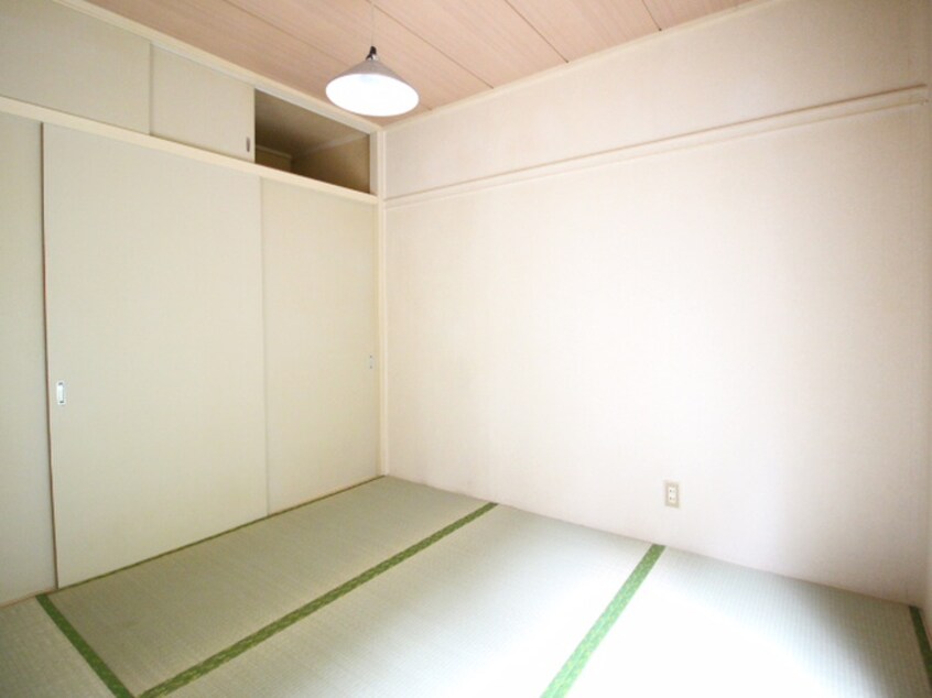 居室 コスモハイツ