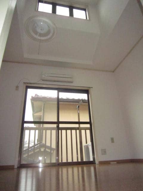 居室 ライブタウン行徳（2）